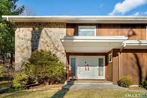 $1,349,000 | 33 Reilly Road, Easton, CT 06612