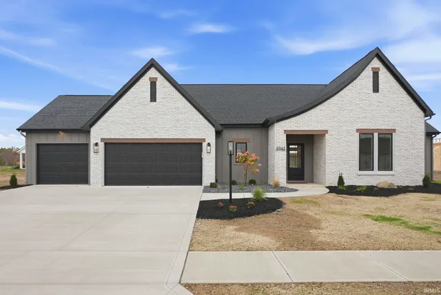$549,900 | 9942 Gala Cove, Fort Wayne, IN 46835