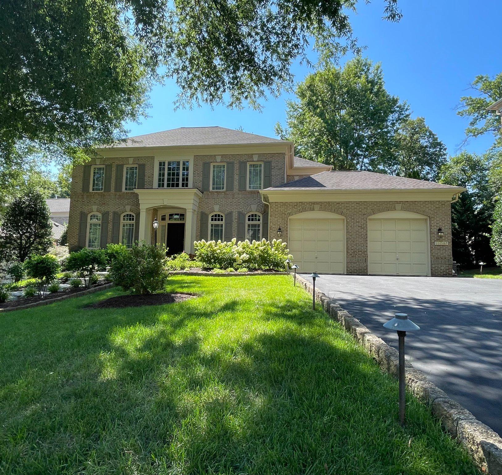 11081 Pelham Manor Place Reston, VA 20194 - Photo 2 of 99 Elegantly sitting high up at end of cul de sac.