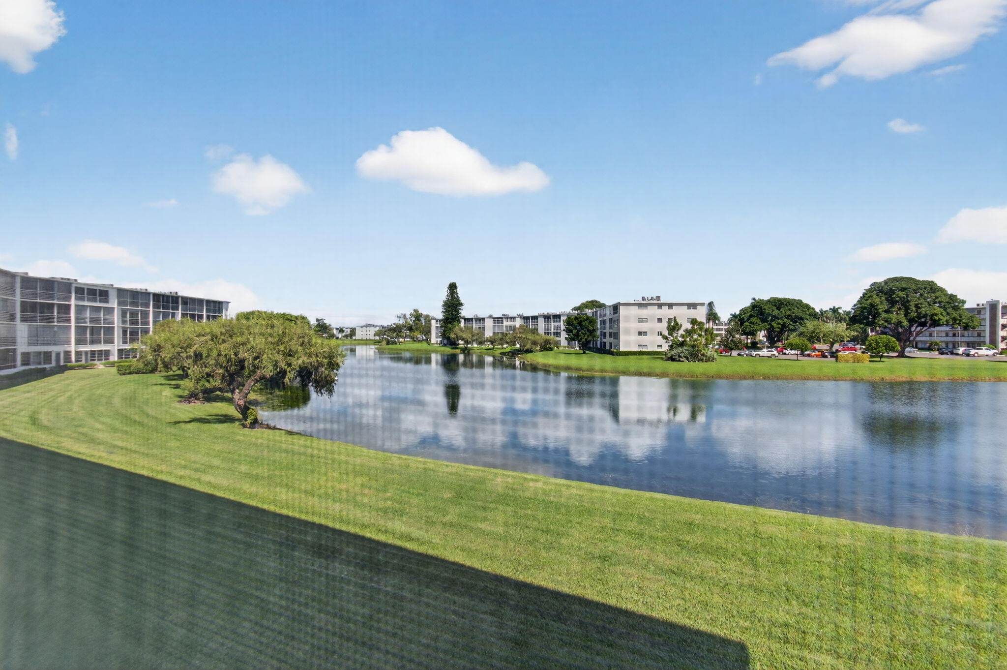 2001 Guildford East Boca Raton, FL 33434 - Photo 22 of 101 22-web-or-mls-DSC_0692