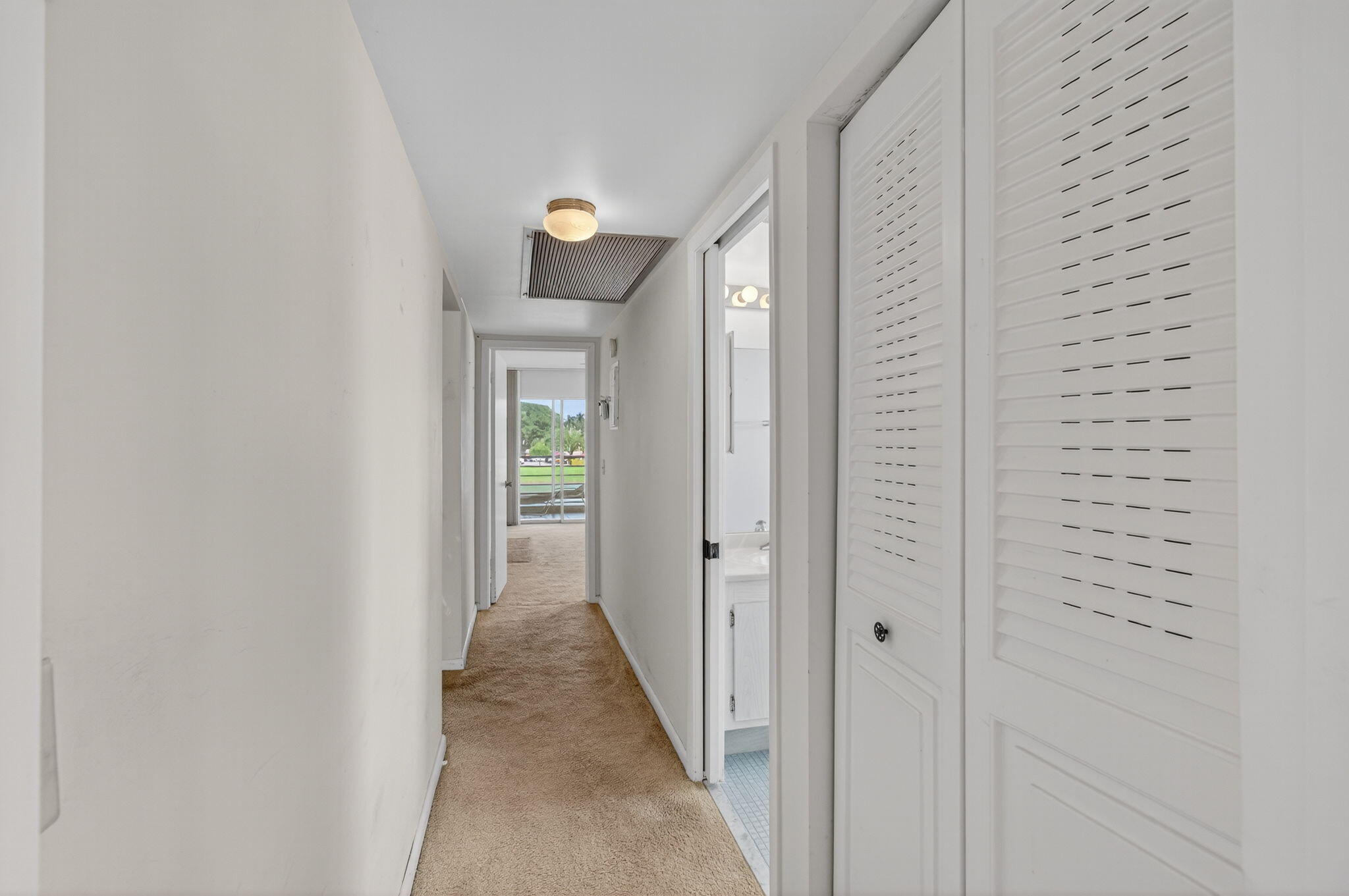 2001 Guildford East Boca Raton, FL 33434 - Photo 52 of 101 52-web-or-mls-DSC_0854