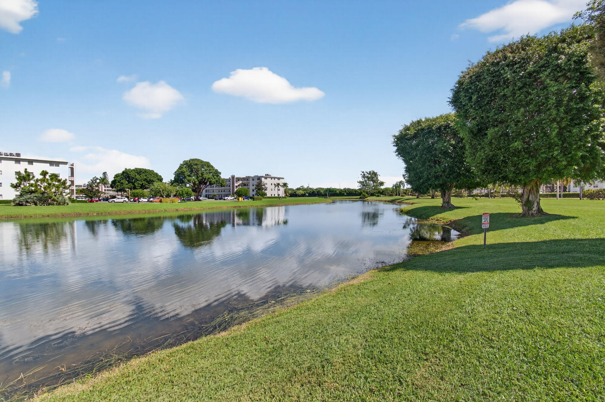 2001 Guildford East Boca Raton, FL 33434 - Photo 58 of 101 58-web-or-mls-DSC_0455