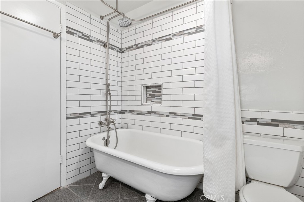 7990 San Gabriel Road Atascadero, CA 93422 - Photo 40 of 69 The bathroom has a clawfoot tub with shower.