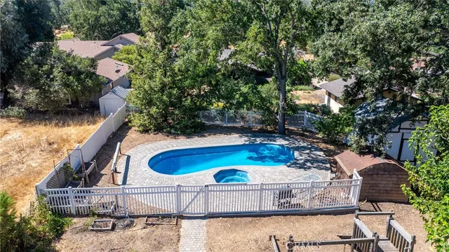 $950,000 | 7990 San Gabriel Road, Atascadero, CA 93422