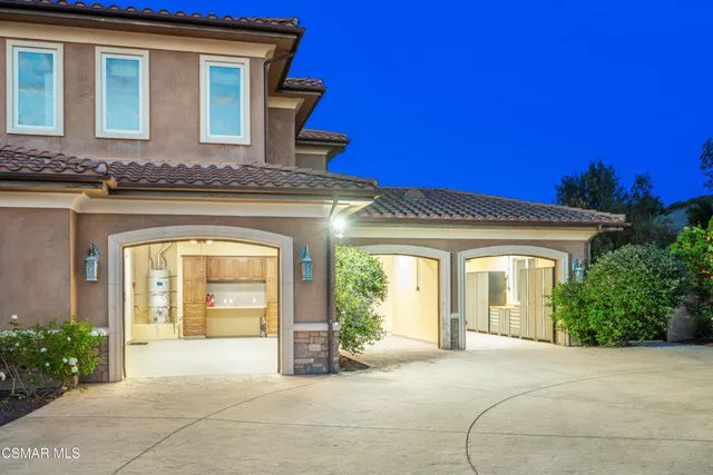 $4,200,000 | 2462 Lost Canyons Drive, Simi Valley, CA 93065