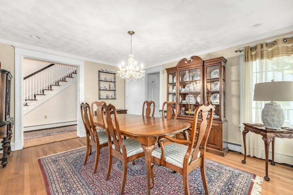 647 Main Street Shrewsbury, MA 01545 - Photo 13 of 37