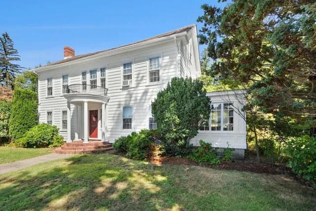 $1,175,000 | 647 Main Street, Shrewsbury, MA 01545