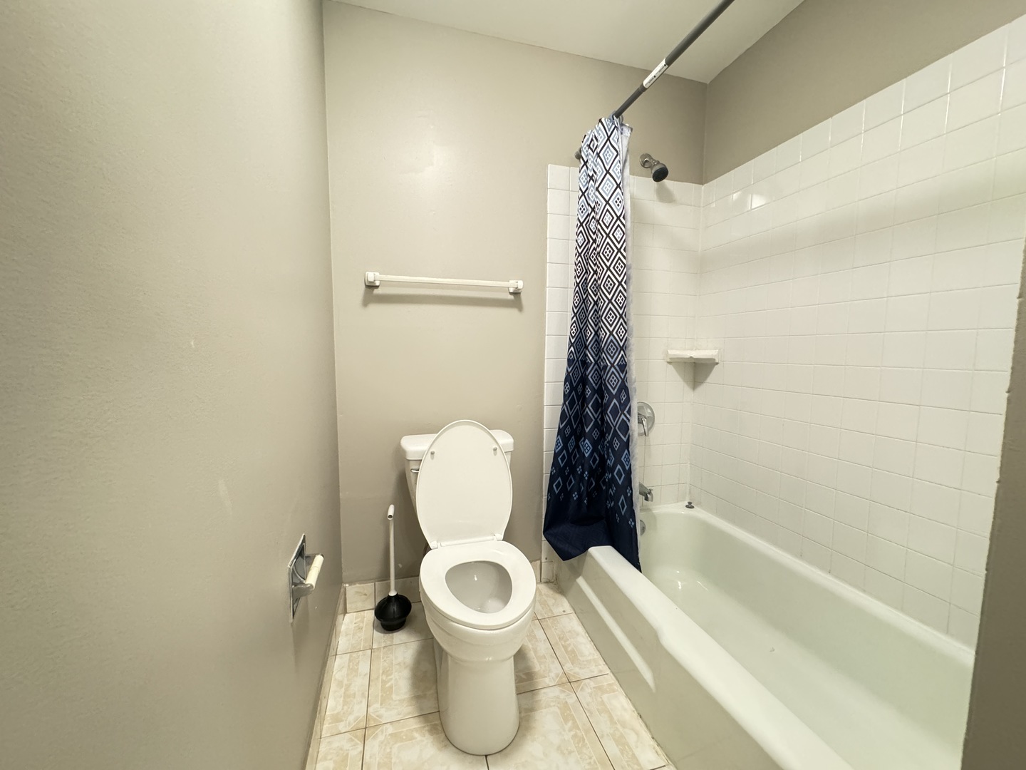1331 South Finley Road, Unit 420 Lombard, IL 60148 - Photo 20 of 33 Gallery Image 20