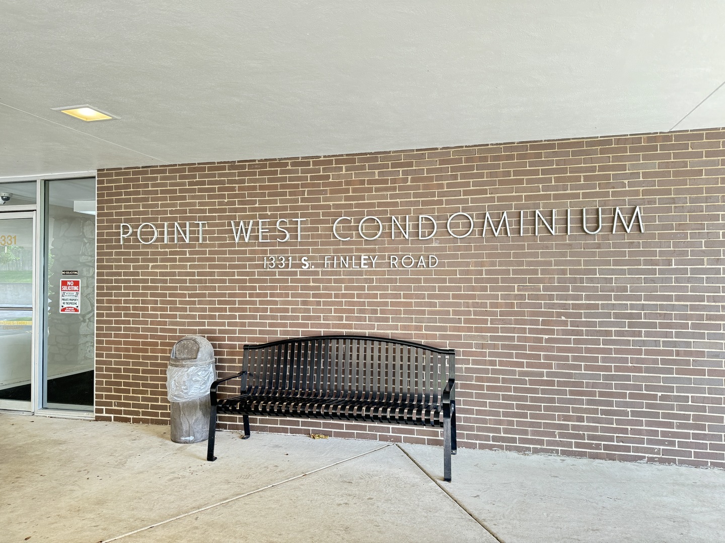 1331 South Finley Road, Unit 420 Lombard, IL 60148 - Photo 2 of 33 Gallery Image 2