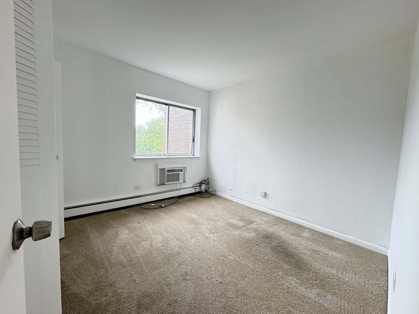 1331 South Finley Road, Unit 420 Lombard, IL 60148 - Photo 21 of 33 Gallery Image 21