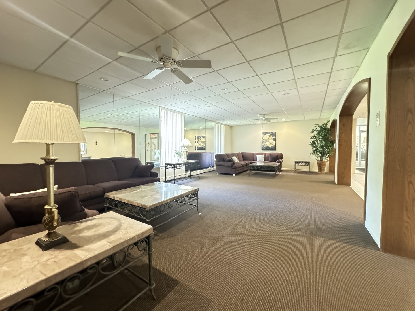 1331 South Finley Road, Unit 420 Lombard, IL 60148 - Photo 6 of 33 Gallery Image 6