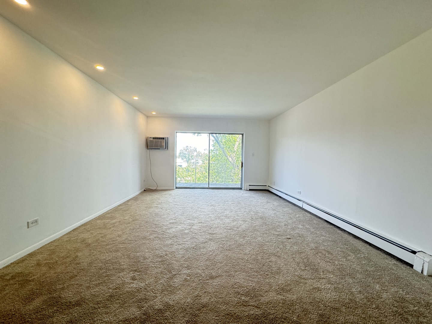1331 South Finley Road, Unit 420 Lombard, IL 60148 - Photo 10 of 33 Gallery Image 10