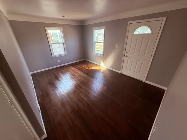 $145,000 | 28908 Maple Street, Roseville, MI 48066