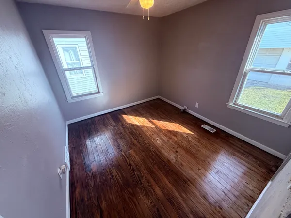 $145,000 | 28908 Maple Street, Roseville, MI 48066