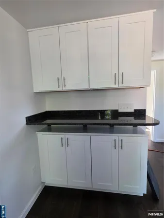 $2,000 | 71 Orchard Place, Unit 2, Maywood, NJ 07607