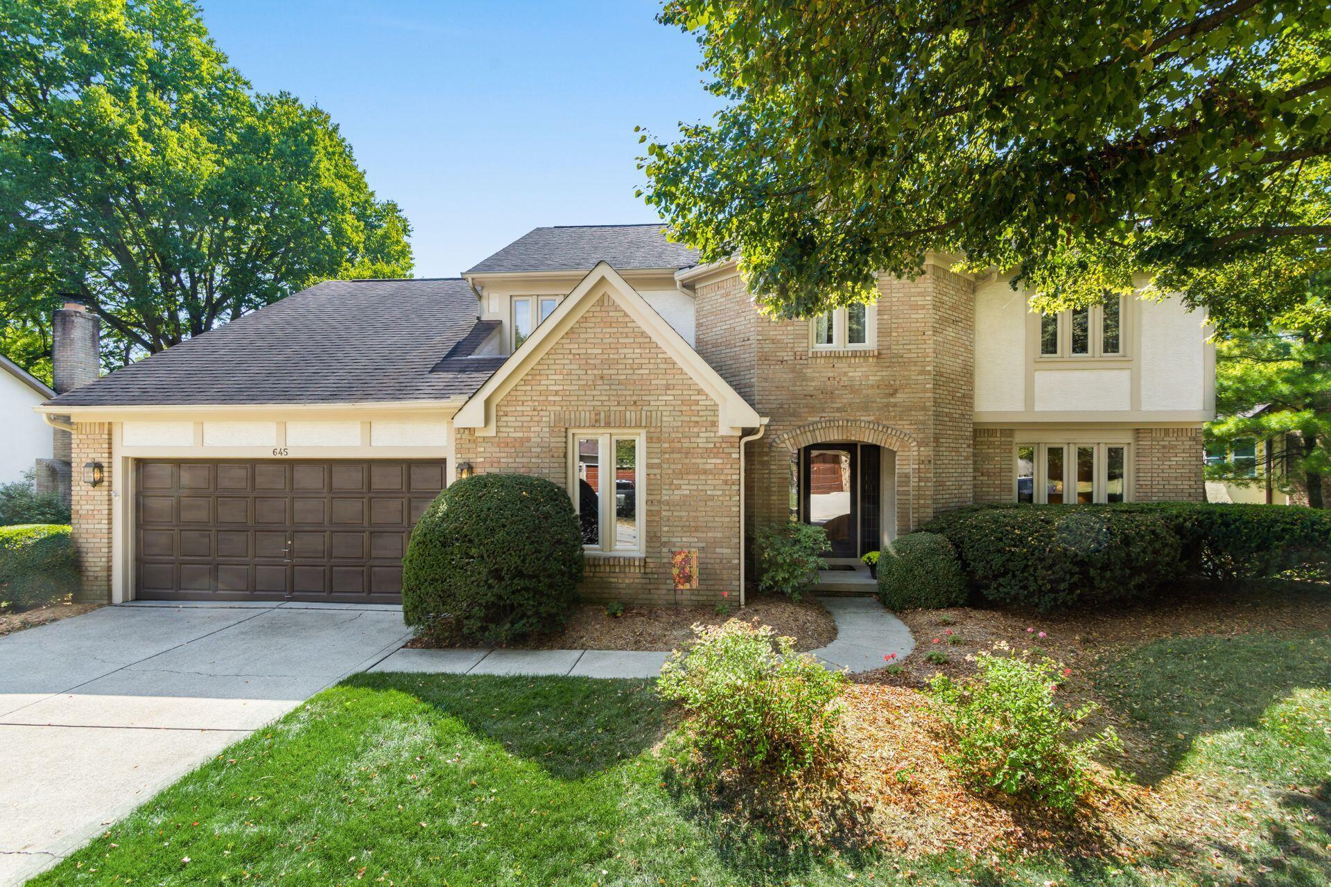 645 River Trace Road Westerville, OH 43081 - Photo 2 of 47 003_-ed5c9f70fe6c_E River-130