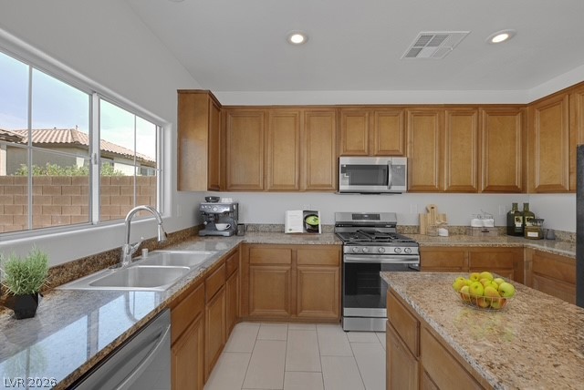 684 Moonlight Stroll Street Henderson, NV 89002 - Photo 6 of 33