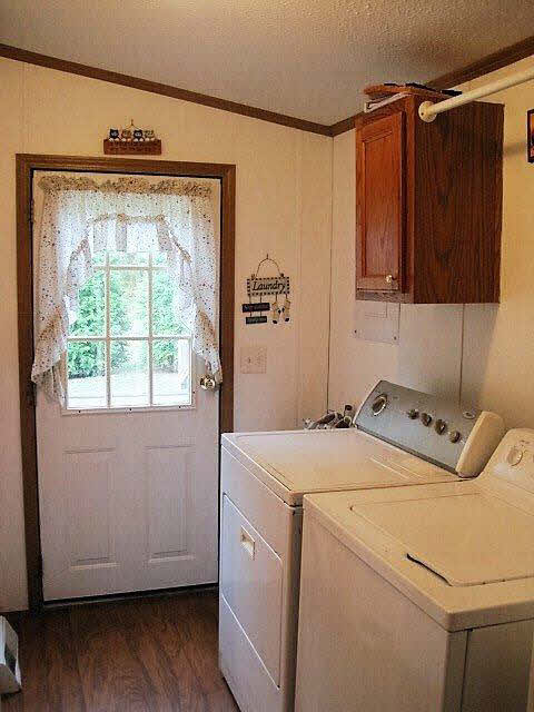 2191 East Bill Miller Road Pekin, IN 47165 - Photo 13 of 14 Gallery Image 13