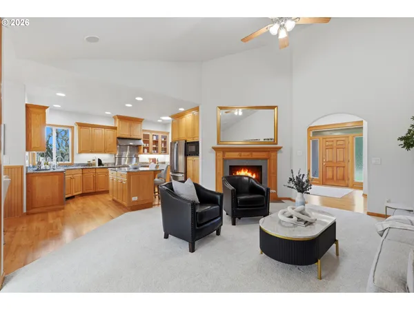 $950,000 | 2853 Pudding Creek Lane Southeast, Salem, OR 97317