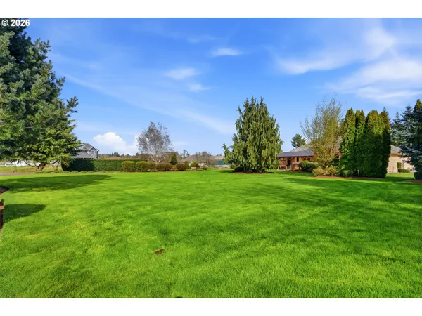 $950,000 | 2853 Pudding Creek Lane Southeast, Salem, OR 97317