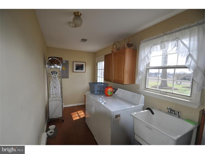 242 Elm Road Allentown, PA 18104 - Photo 23 of 25 Gallery Image 23