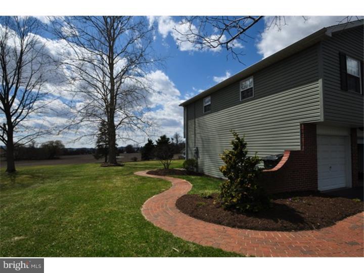 242 Elm Road Allentown, PA 18104 - Photo 24 of 25 Gallery Image 24