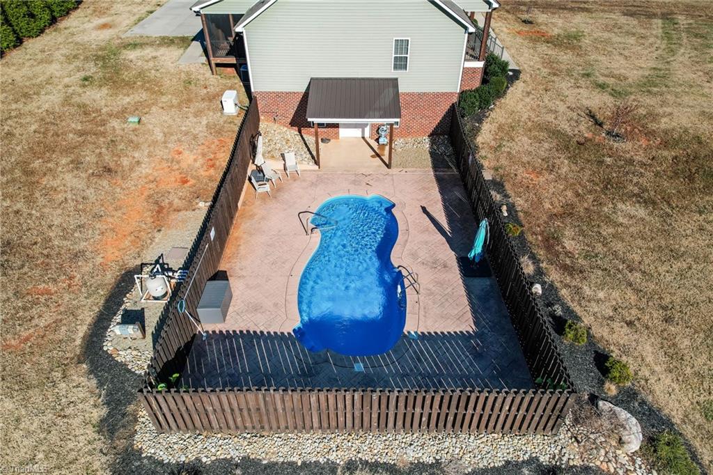 126 Stone Road Reidsville, NC 27320 - Photo 12 of 48