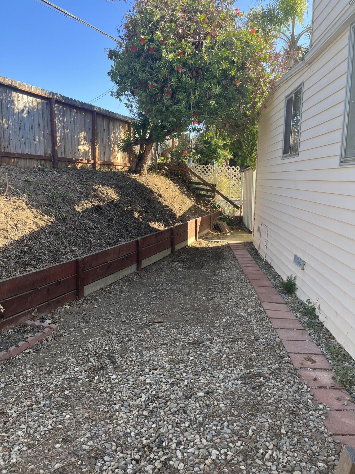 30 Winchester Canyon Road, Unit 25 Goleta, CA 93117 - Photo 4 of 9 IMG_2755