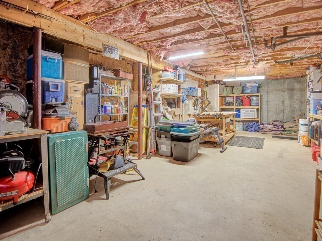 33 Lakeview Road North Brookfield, MA 01535 - Photo 25 of 36 Gallery Image 25