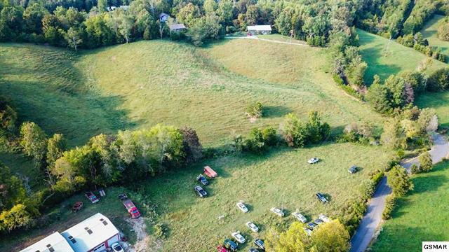 726 Bates Gibson Road Sevierville, TN 37876 - Photo 11 of 24 230453-8