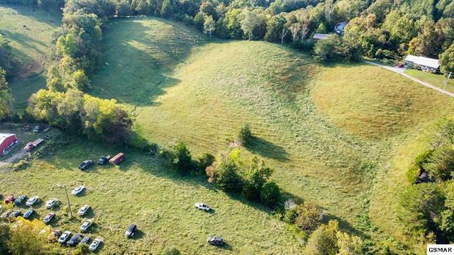 726 Bates Gibson Road Sevierville, TN 37876 - Photo 13 of 24 230453-10