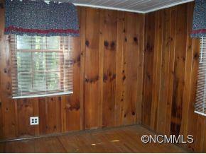 1301 Markham Road Tryon, NC 28782 - Photo 12 of 24