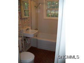 1301 Markham Road Tryon, NC 28782 - Photo 15 of 24