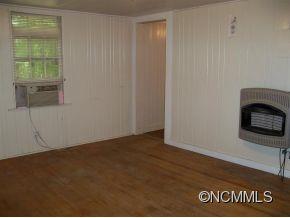 1301 Markham Road Tryon, NC 28782 - Photo 8 of 24