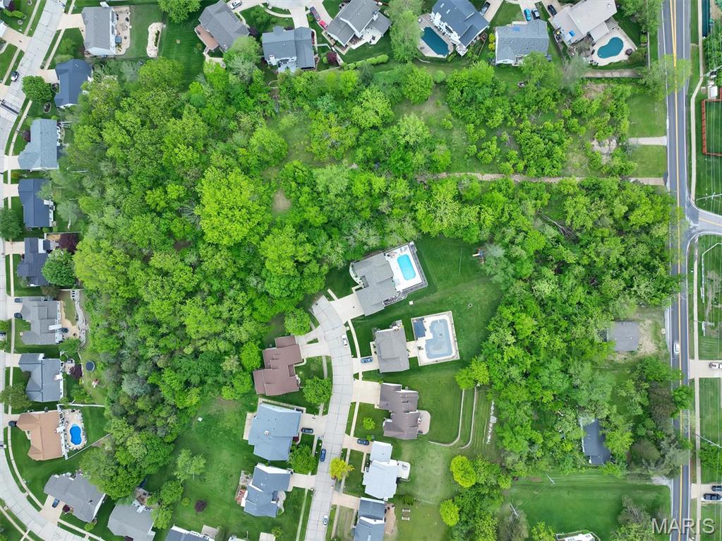 7495 Becker Road St. Louis, MO 63129 - Photo 6 of 11