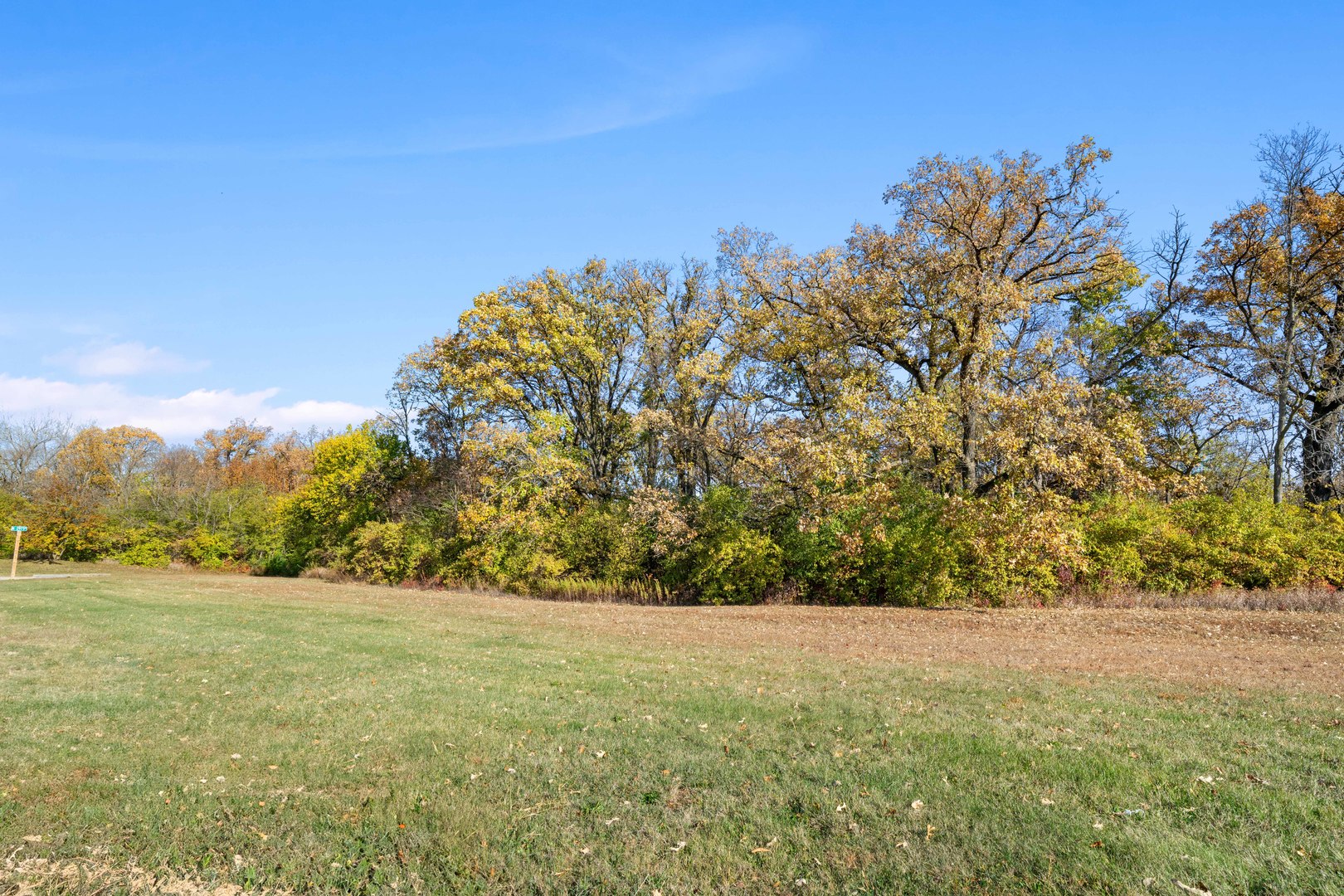 2974 East 1489th Road Ottawa, IL 61350 - Photo 18 of 18 a view of outdoor space with mountain view