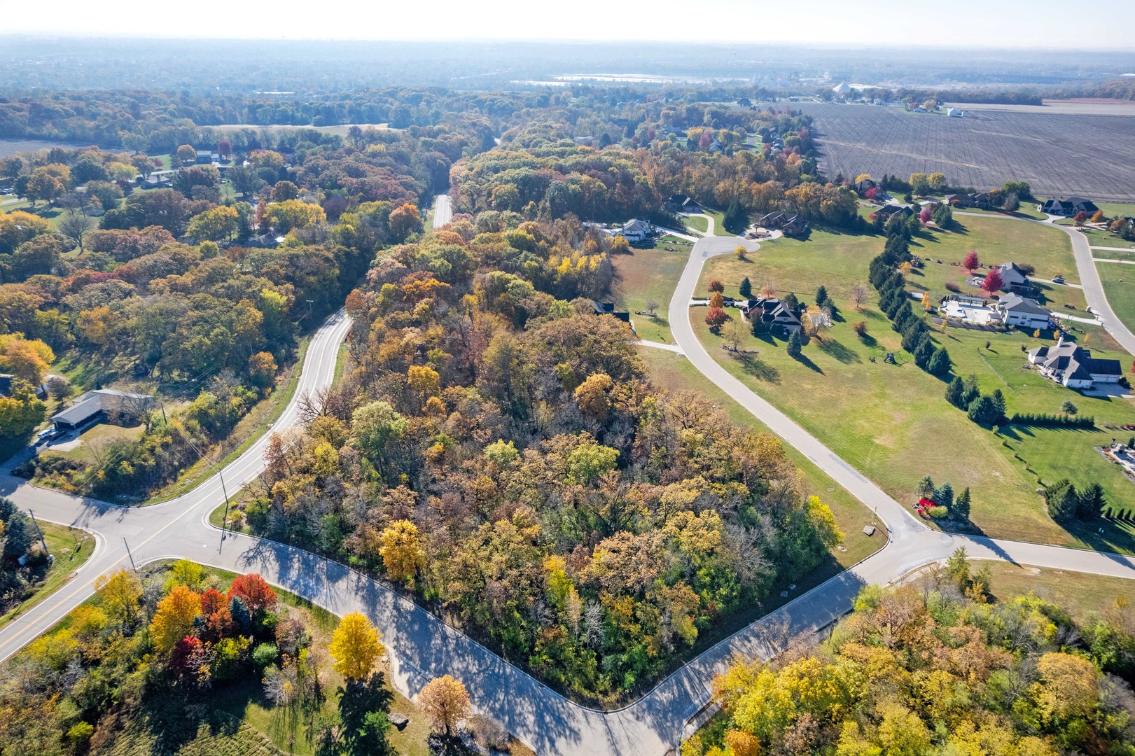 2974 East 1489th Road Ottawa, IL 61350 - Photo 6 of 18 view of city and mountain