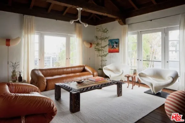 $5,300 | 6684 Bonair Place, Los Angeles, CA 90068