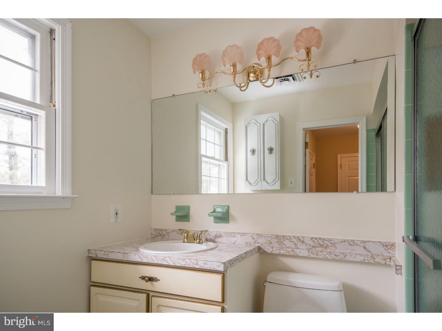 1001 Gypsy Hill Road Lower Gwynedd, PA 19002 - Photo 13 of 25 Master Bathroom