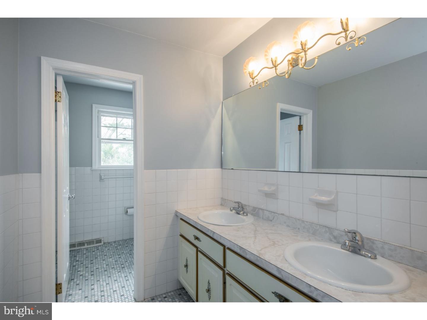 1001 Gypsy Hill Road Lower Gwynedd, PA 19002 - Photo 19 of 25 Bathroom