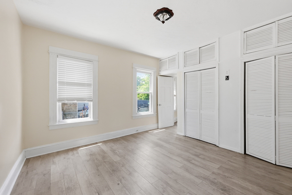 18 Keith Street Springfield, MA 01108 - Photo 11 of 29