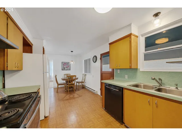 $499,000 | 240 South Harbor Street, Rockaway Beach, OR 97136