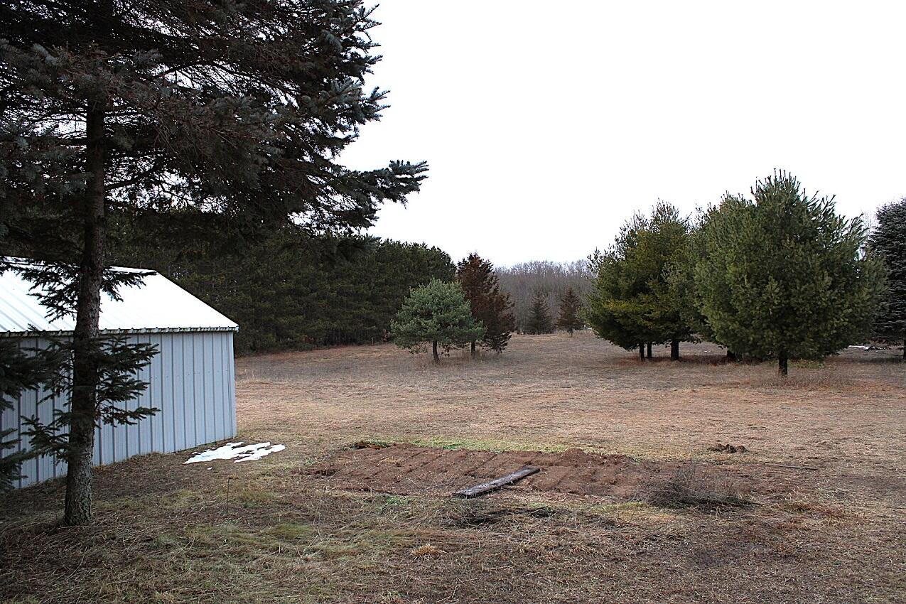8422 E-M 20 Hesperia, MI 49421 - Photo 10 of 30 IMG_5201
