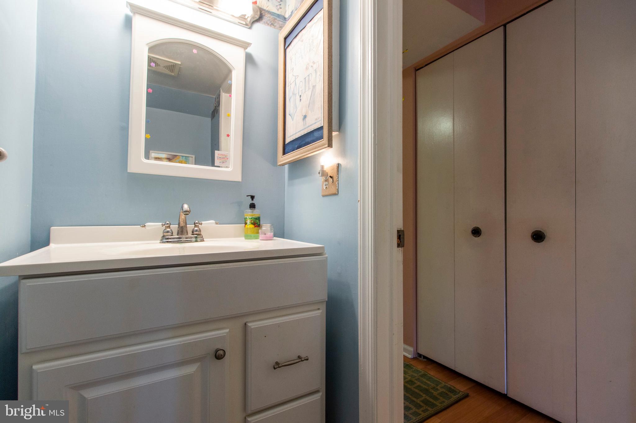 14 Beaver Hill Road Horsham, PA 19044 - Photo 14 of 30 First floor half bath