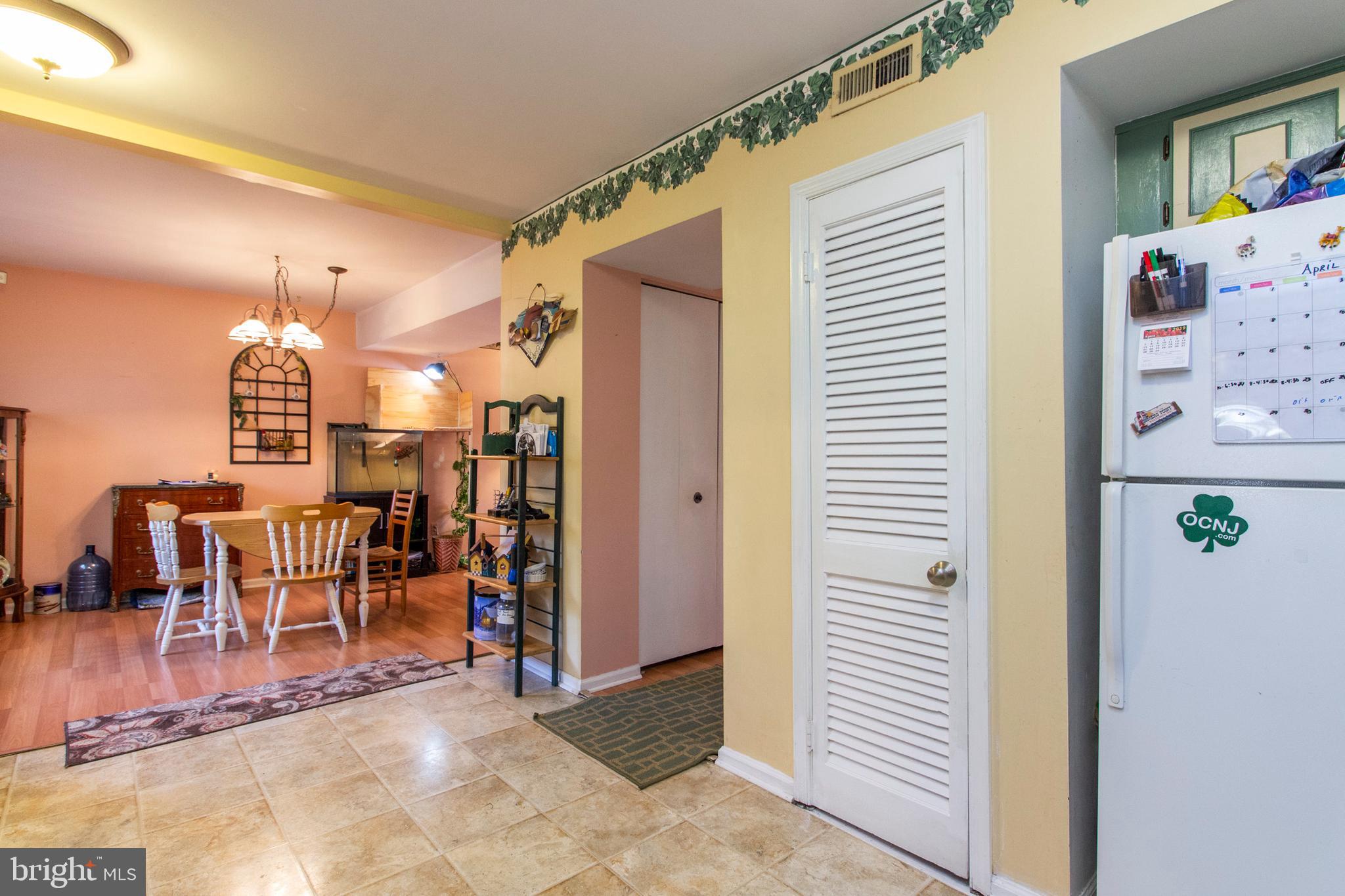 14 Beaver Hill Road Horsham, PA 19044 - Photo 8 of 30 Kitchen looking towards dining room