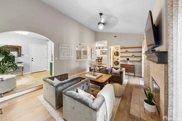 $1,885,000 | 3299 Runnymede Court, Pleasanton, CA 94588