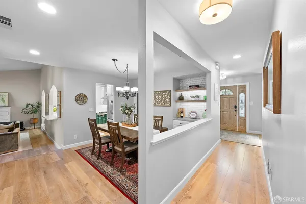 $1,885,000 | 3299 Runnymede Court, Pleasanton, CA 94588