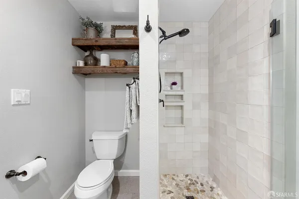 $1,885,000 | 3299 Runnymede Court, Pleasanton, CA 94588