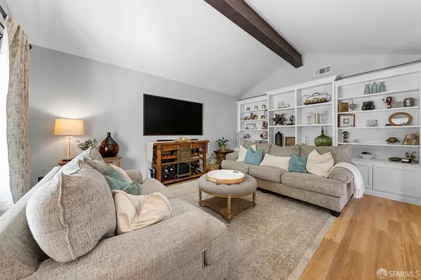 $1,885,000 | 3299 Runnymede Court, Pleasanton, CA 94588