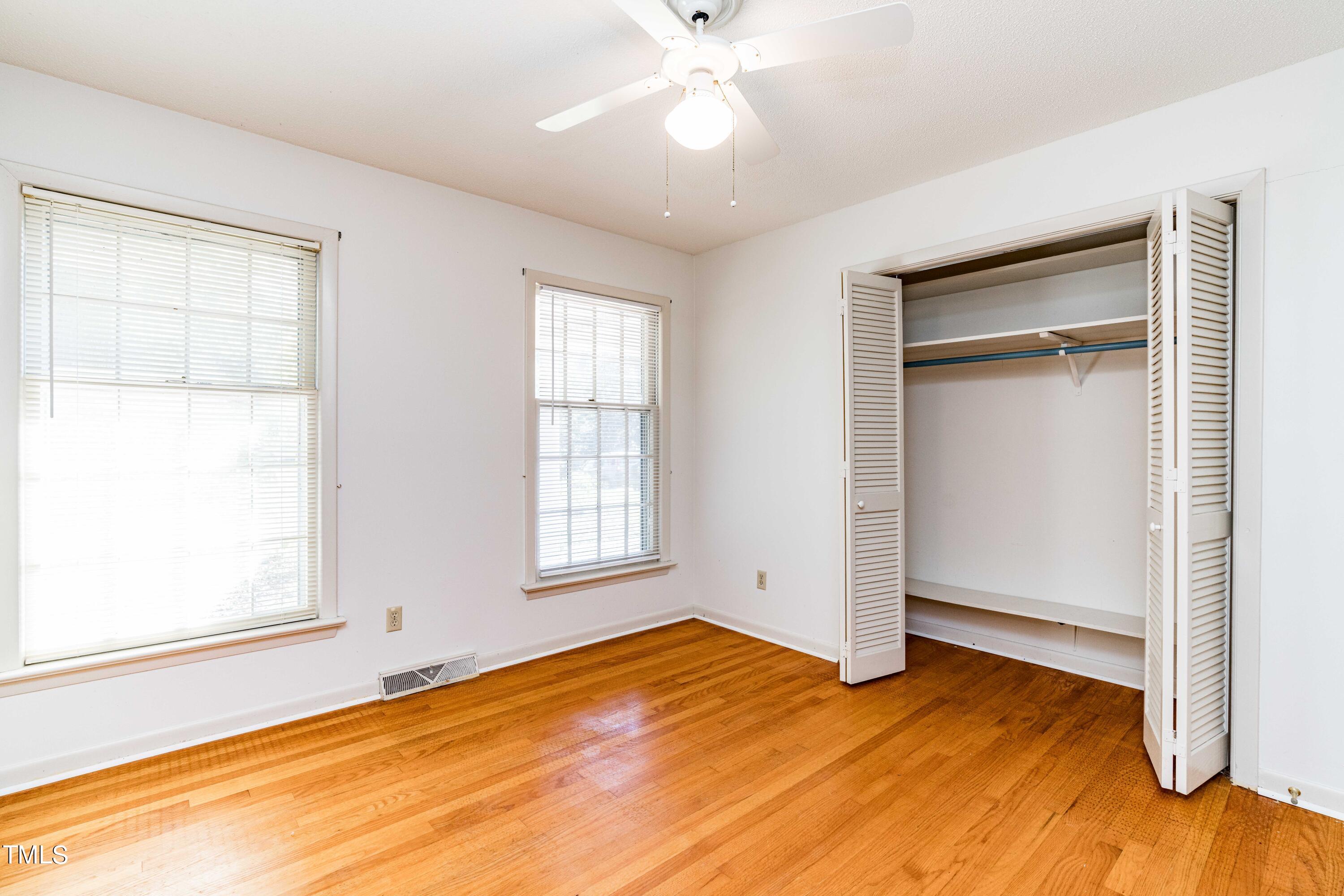 1613 Ridgeland Drive Raleigh, NC 27607 - Photo 18 of 40 DSC09832